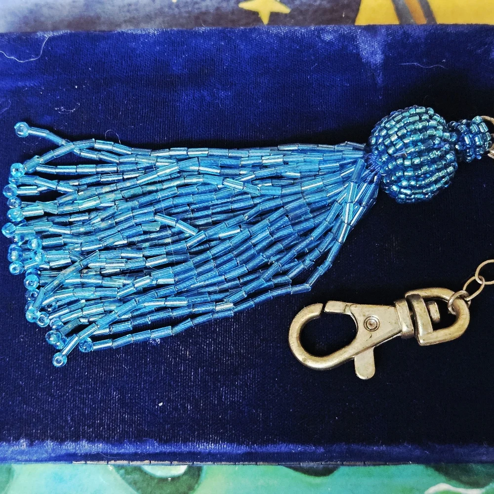 VTG-Inspired Y2K Handcrafted Aqua Glass Beaded Tassel Keychain Approx 7.5